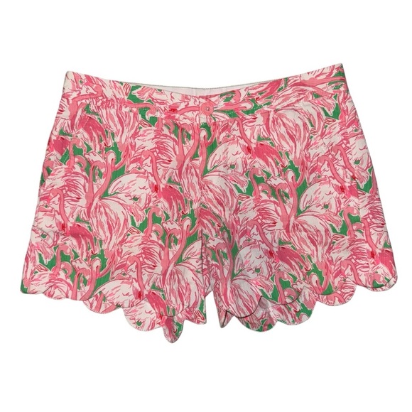 LILLY PULITZER Buttercup Scallop Hem Shorts in Pink Colony Flamingo Print Size 0 - Picture 2 of 16